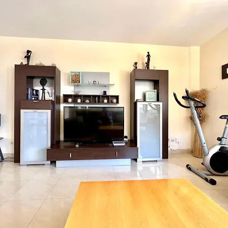 With Pool, Wifi, A 600 M De Paraiso In Tenerife South *