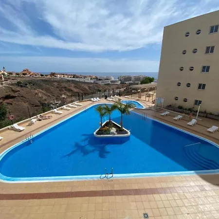 With Pool, Wifi, A 600 M De Paraiso In Tenerife South Apartamento *